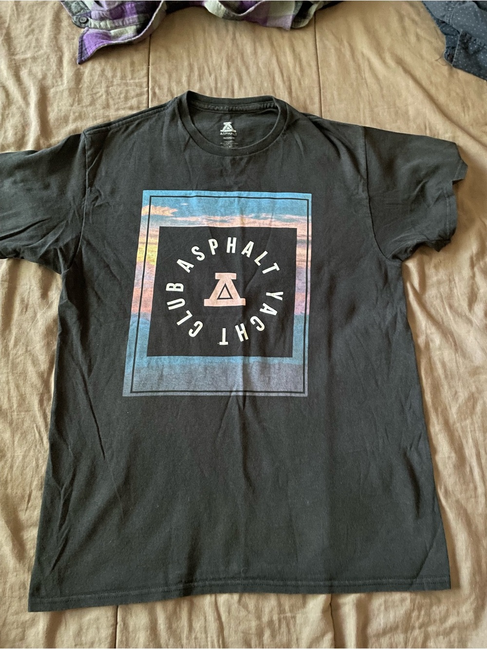 Asphalt Black Short-Sleeve Graphic Tee with Sunset Frame